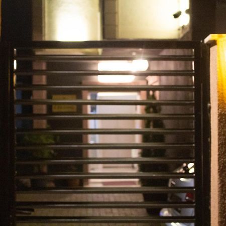 Hotel Living Suto Orizari Εξωτερικό φωτογραφία