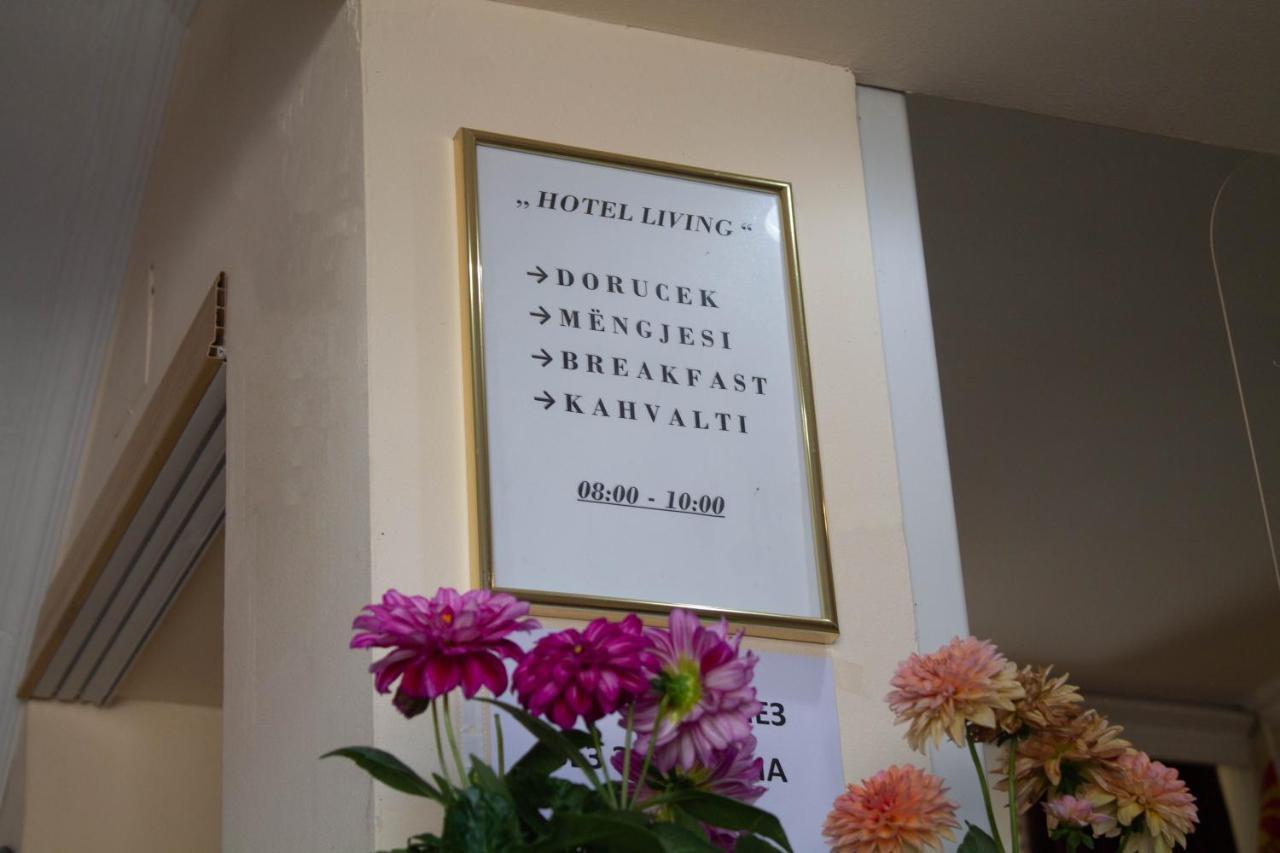 Hotel Living Suto Orizari Εξωτερικό φωτογραφία